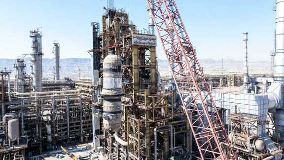  وزارت نفت در چنبره بحران‌های پنهان از توقف پروژه‌های کلیدی تا وارونگی واقعیت با تبلیغات و روایت‌سازی 